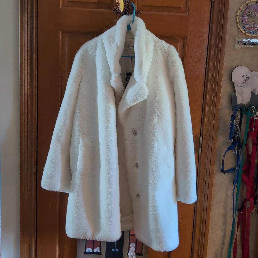 Donna Slayers fabulous furs